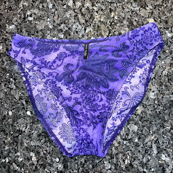 Anne Klein New York Swim Suit Set (Bikini Bottoms and Tankini) - Gorgeous Purple - Picture 3 of 9
